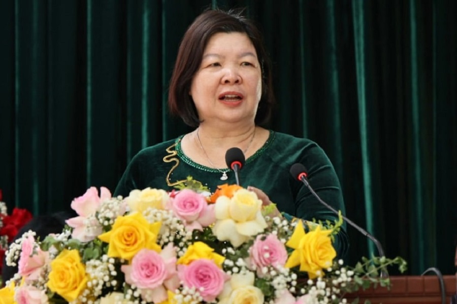 Đồng ch&iacute; Cao Xu&acirc;n Thu V&acirc;n, Chủ tịch Li&ecirc;n minh Hợp t&aacute;c x&atilde; Việt Nam ph&aacute;t biểu tại Đại hội