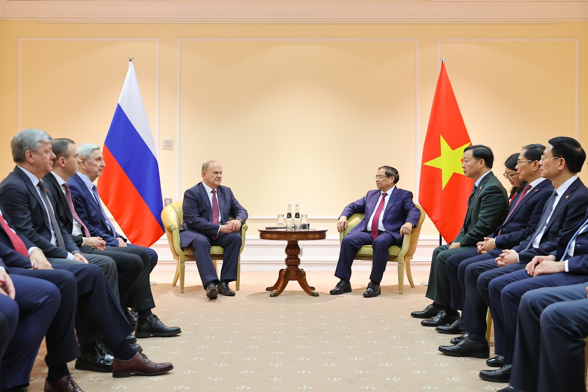 Thủ tướng Ch&iacute;nh phủ mong muốn hai Đảng tiếp tục tăng cường trao đổi kinh nghiệm trong tổ chức, x&acirc;y dựng v&agrave; chỉnh đốn Đảng; tổ chức trao đổi l&yacute; luận, nghi&ecirc;n cứu thực tiễn, x&acirc;y dựng tầm nh&igrave;n; đ&agrave;o tạo c&aacute;n bộ