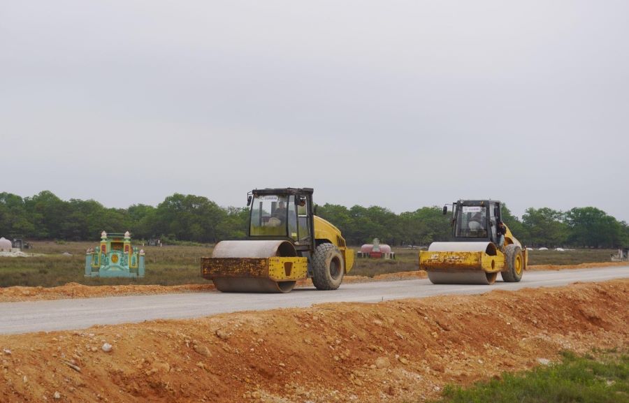 Tiến độ triển khai thi c&ocirc;ng dự &aacute;n Đường ven biển kết nối h&agrave;nh lang kinh tế Đ&ocirc;ng - T&acirc;y giai đoạn 1
