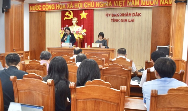 Quang cảnh buổi gặp gỡ, trao đổi.