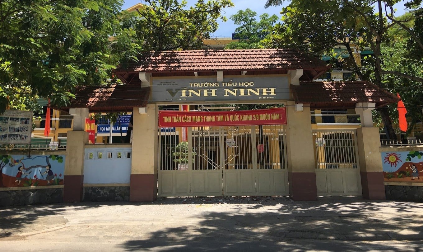 UBND phường Thuận Hóa (Huế) thông tin về việc “đánh gãy tay học sinh”, ở Trường Tiểu học Vinh Ninh