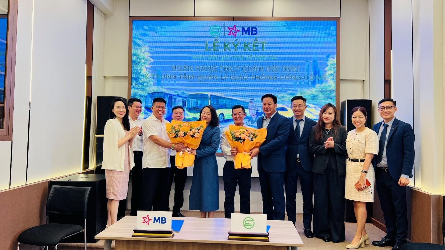 MB đồng hành cùng Sở Xây dựng TP.HCM phát triển giải pháp thanh toán số trong giao thông công cộng