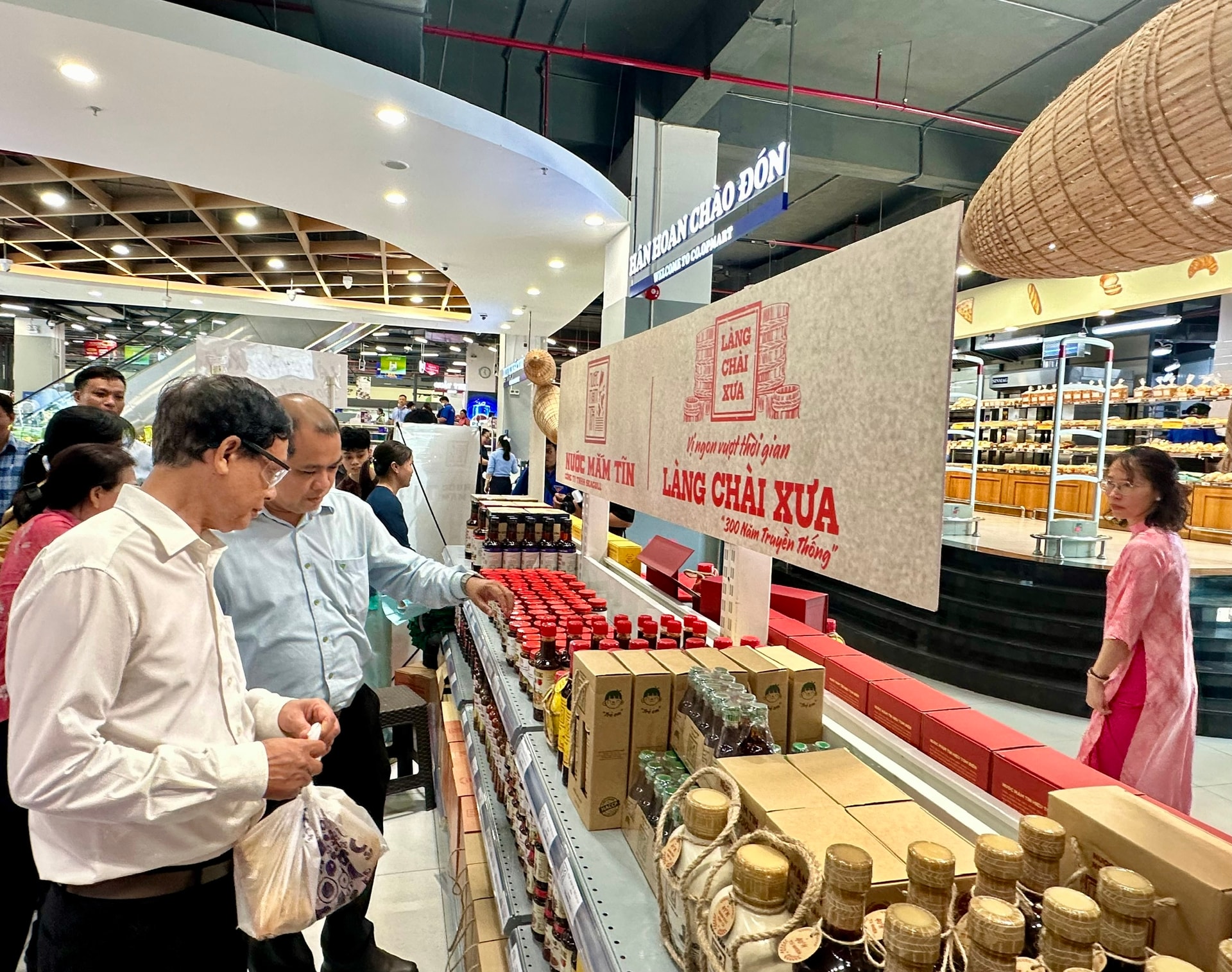 Phan Thiết (Lâm Đồng): Khai mạc Tuần lễ Người tiêu dùng 2026, thúc đẩy sản phẩm OCOP