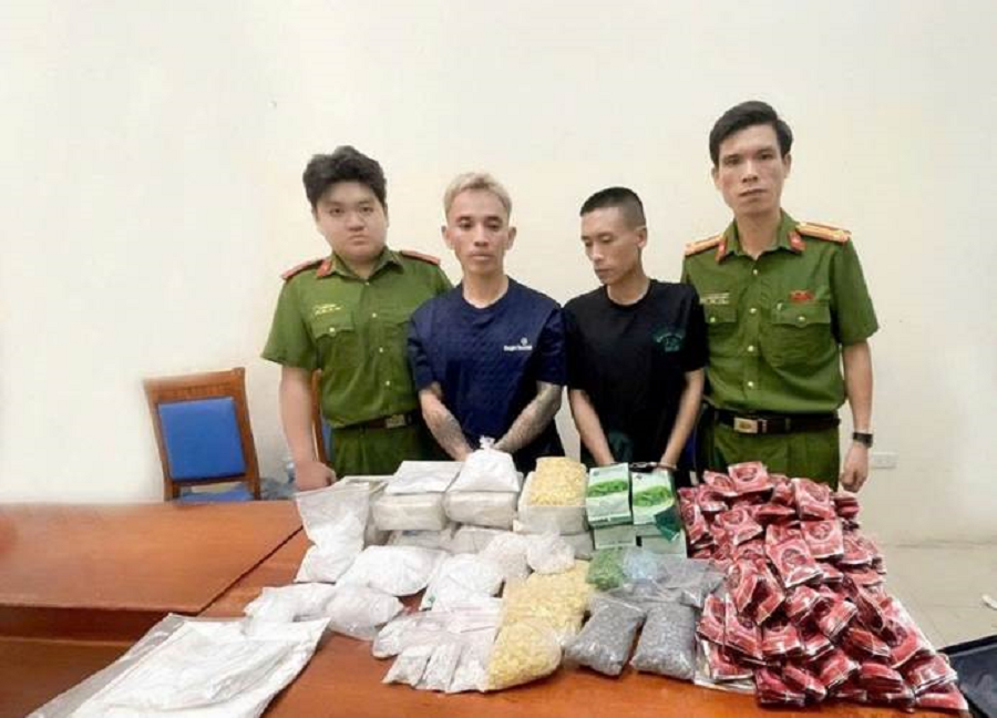 Hà Nội: Triệt phá đường dây ma túy quy mô lớn, thu giữ hơn 25,5 kg ma túy cùng vũ khí nóng