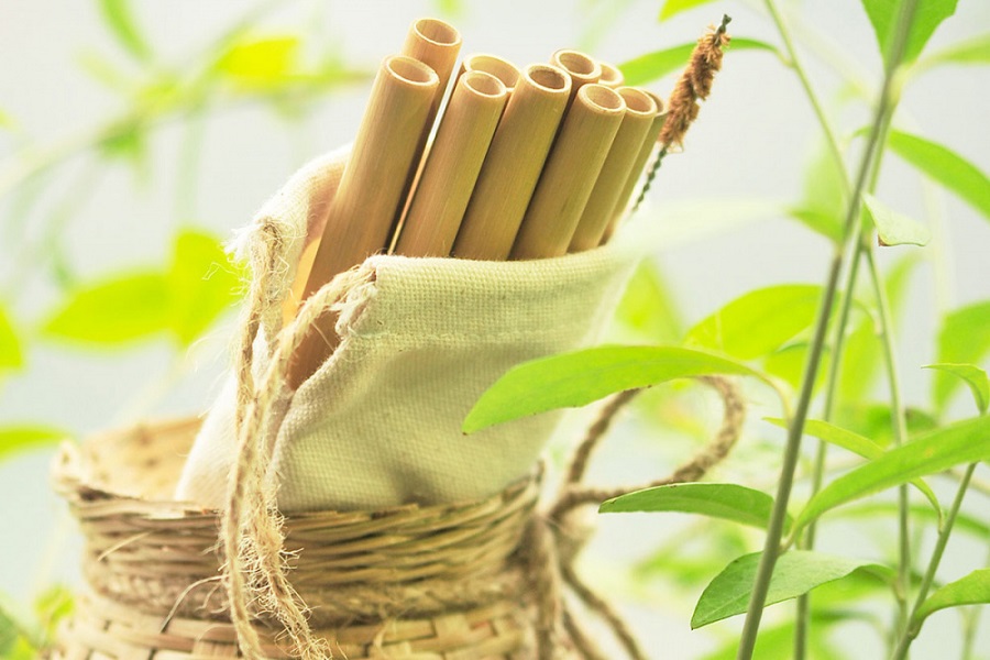 Người ti&ecirc;u d&ugrave;ng ng&agrave;y c&agrave;ng quan t&acirc;m đến những sản phẩm c&oacute; chứng nhận ti&ecirc;u chuẩn an to&agrave;n, th&acirc;n thiện m&ocirc;i trường. Ảnh: Minh hoạ