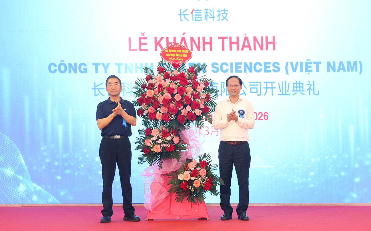 Phó Chủ tịch UBND tỉnh Bắc Ninh Phạm Văn Thịnh dự lễ khánh thành Công ty TNHH Token Sciences (Việt Nam)