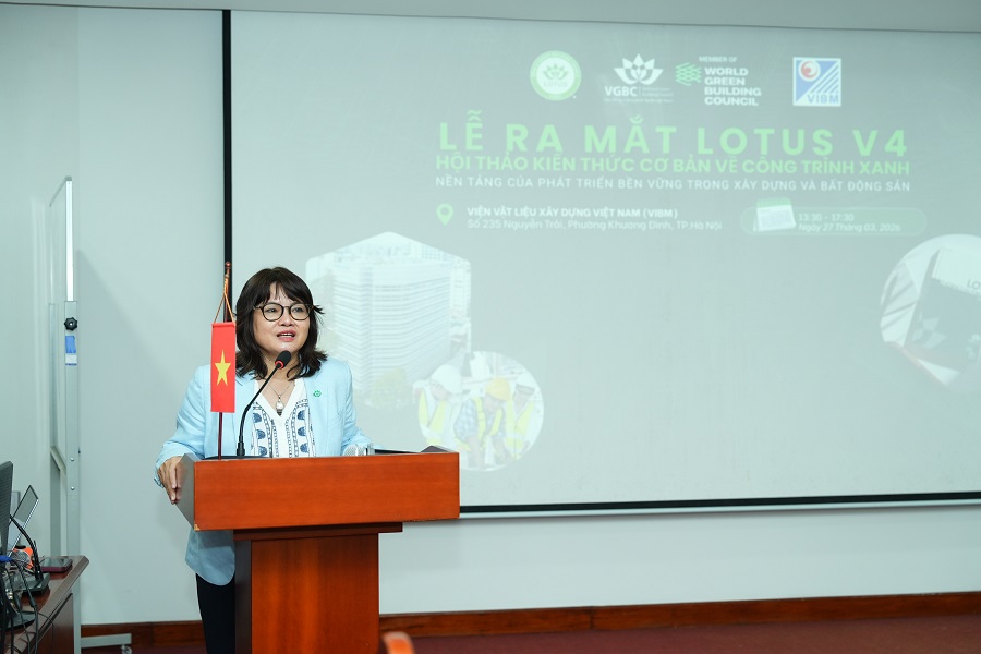 Bà Phan Thu Hằng - Chủ tịch Hội đồng Công trình Xanh Việt Nam (VGBC) Bà Phan Thu Hằng - Chủ tịch Hội đồng Công trình Xanh Việt Nam (VGBC)