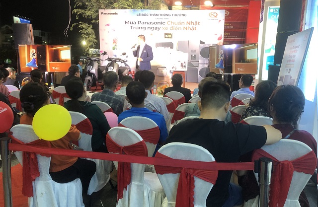 Quang cảnh buổi lễ