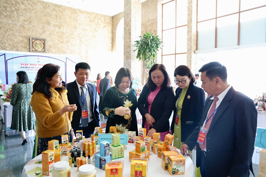 Các sản phẩm chế biến từ nông sản địa phương được chú trọng nâng cao giá trị gia tăng Các sản phẩm chế biến từ nông sản địa phương được chú trọng nâng cao giá trị gia tăng