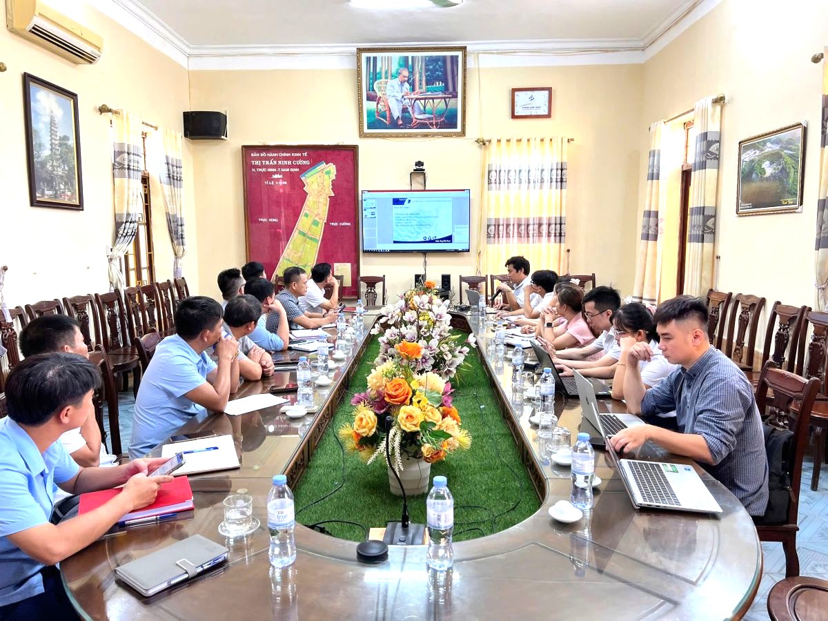 Sở Khoa học và Công nghệ Ninh Bình tổ chức tập huấn cho các phường, xã trên địa bàn cách vận hành, khai thác, sử dụng hệ thống thông tin thiết yếu phục vụ hoạt động mô hình chính quyền địa phương 2 cấp Sở Khoa học và Công nghệ Ninh Bình tổ chức tập huấn cho các phường, xã trên địa bàn cách vận hành, khai thác, sử dụng hệ thống thông tin thiết yếu phục vụ hoạt động mô hình chính quyền địa phương 2 cấp
