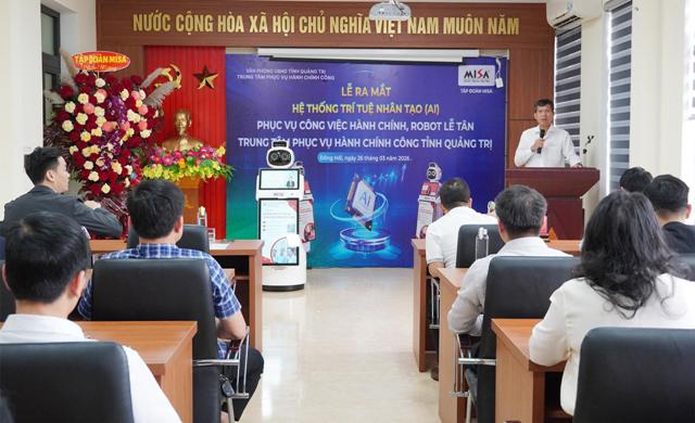 Robot lễ tân “vào việc” tại Trung tâm Phục vụ hành chính công Quảng Trị. Robot lễ tân “vào việc” tại Trung tâm Phục vụ hành chính công Quảng Trị.