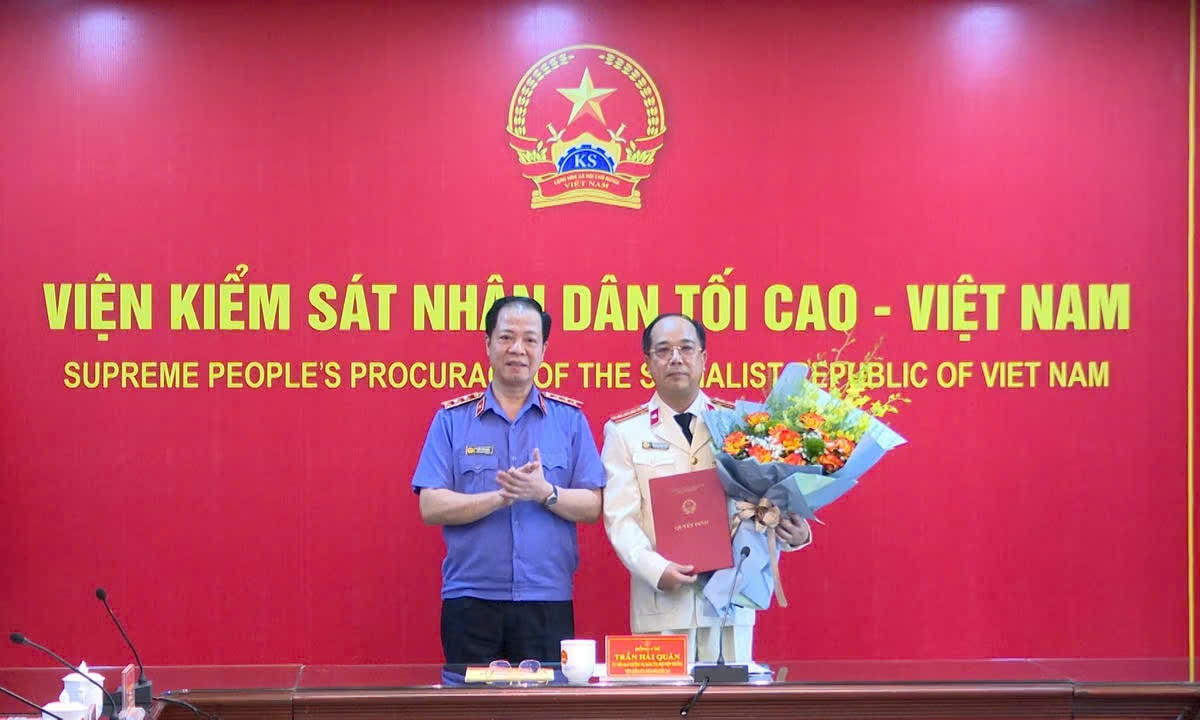 Công bố quyết định bổ nhiệm Phó Tổng Biên tập Báo Bảo vệ Pháp luật