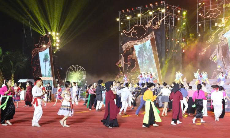 Giỗ Tổ Hùng Vương - Lễ hội Đền Hùng và Tuần Văn hóa - Du lịch Đất Tổ năm 2026