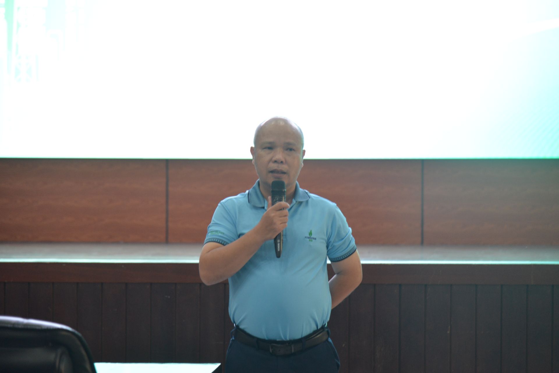 Ông Đặng Ngọc Đình Điệp – Phó Giám đốc NMLD Dung Quất phát biểu tại chương trình Ông Đặng Ngọc Đình Điệp – Phó Giám đốc NMLD Dung Quất phát biểu tại chương trình