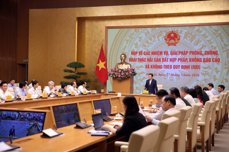 Phó Thủ tướng yêu cầu khẩn trương rà soát, hoàn thiện các cơ sở dữ liệu nghề cá, bảo đảm "đúng, đủ, sạch, sống" và được cập nhật kịp thời, đồng bộ giữa các cơ quan - Ảnh: VGP/Minh Khôi Phó Thủ tướng yêu cầu khẩn trương rà soát, hoàn thiện các cơ sở dữ liệu nghề cá, bảo đảm "đúng, đủ, sạch, sống" và được cập nhật kịp thời, đồng bộ giữa các cơ quan - Ảnh: VGP/Minh Khôi