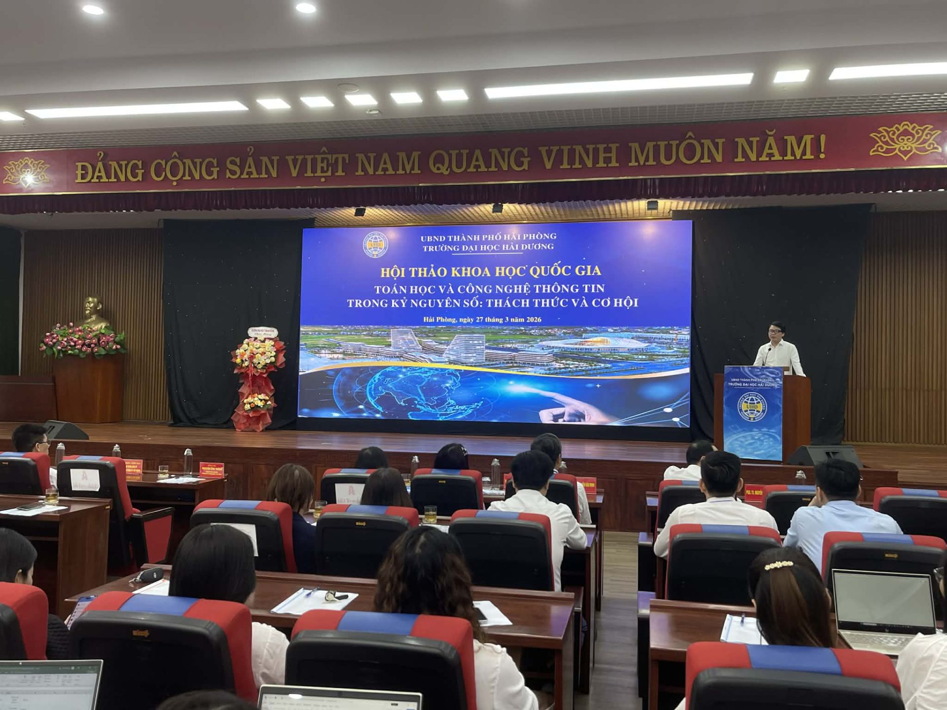 Hội thảo khoa học quốc gia toán học và công nghệ thông tin trong kỷ nguyên số