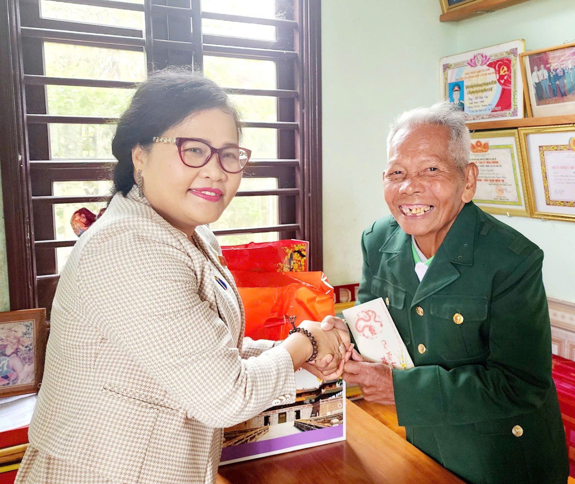 Kỳ 3: Hồ Vai - Cây đại thụ giữa Trường Sơn