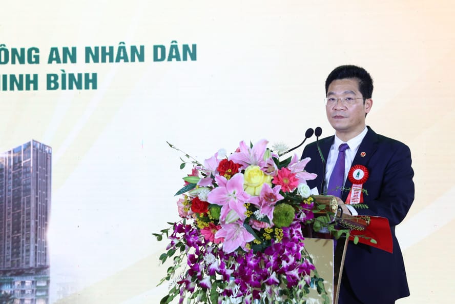 Ph&oacute; Chủ tịch UBND tỉnh Ninh B&igrave;nh Trần Anh Dũng