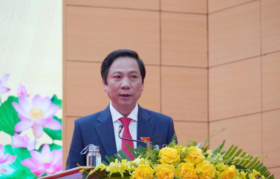 Phó Chủ tịch Thường trực UBND tỉnh, Phó Chủ tịch Ủy ban Bầu cử tỉnh Quảng Trị Hoàng Nam báo cáo kết quả bầu cử đại biểu HĐND tỉnh Phó Chủ tịch Thường trực UBND tỉnh, Phó Chủ tịch Ủy ban Bầu cử tỉnh Quảng Trị Hoàng Nam báo cáo kết quả bầu cử đại biểu HĐND tỉnh