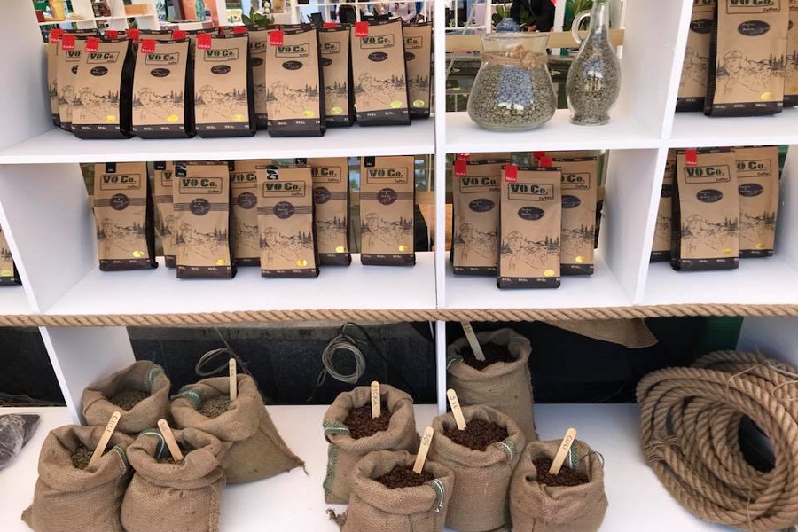 Gi&aacute; c&agrave; ph&ecirc; trong nước đang ở mức 92.000 - 94.000 đồng/kg