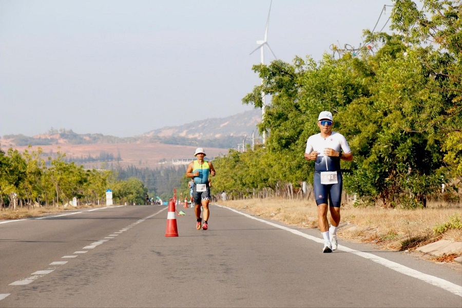 Tranh t&agrave;i trong nội dung chạy bộ