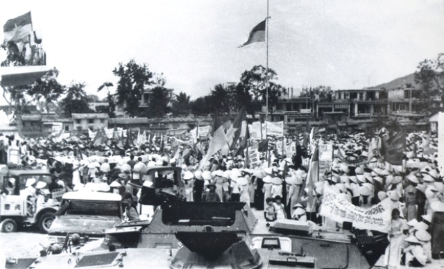 Lễ chào mừng giải phóng Đà Nẵng. Lễ chào mừng giải phóng Đà Nẵng.