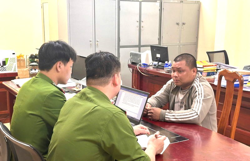 Lạng Sơn: Khởi tố đối tượng dùng “sổ đỏ” giả lừa đảo