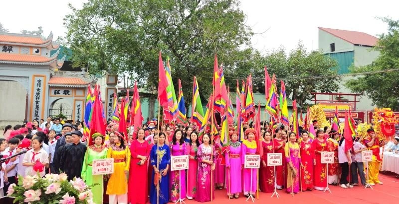 Lễ hội thể hiện đạo l&yacute; &ldquo;Uống nước nhớ nguồn&rdquo; v&agrave; kh&aacute;t vọng về một năm mưa thuận gi&oacute; h&ograve;a, quốc th&aacute;i d&acirc;n an.