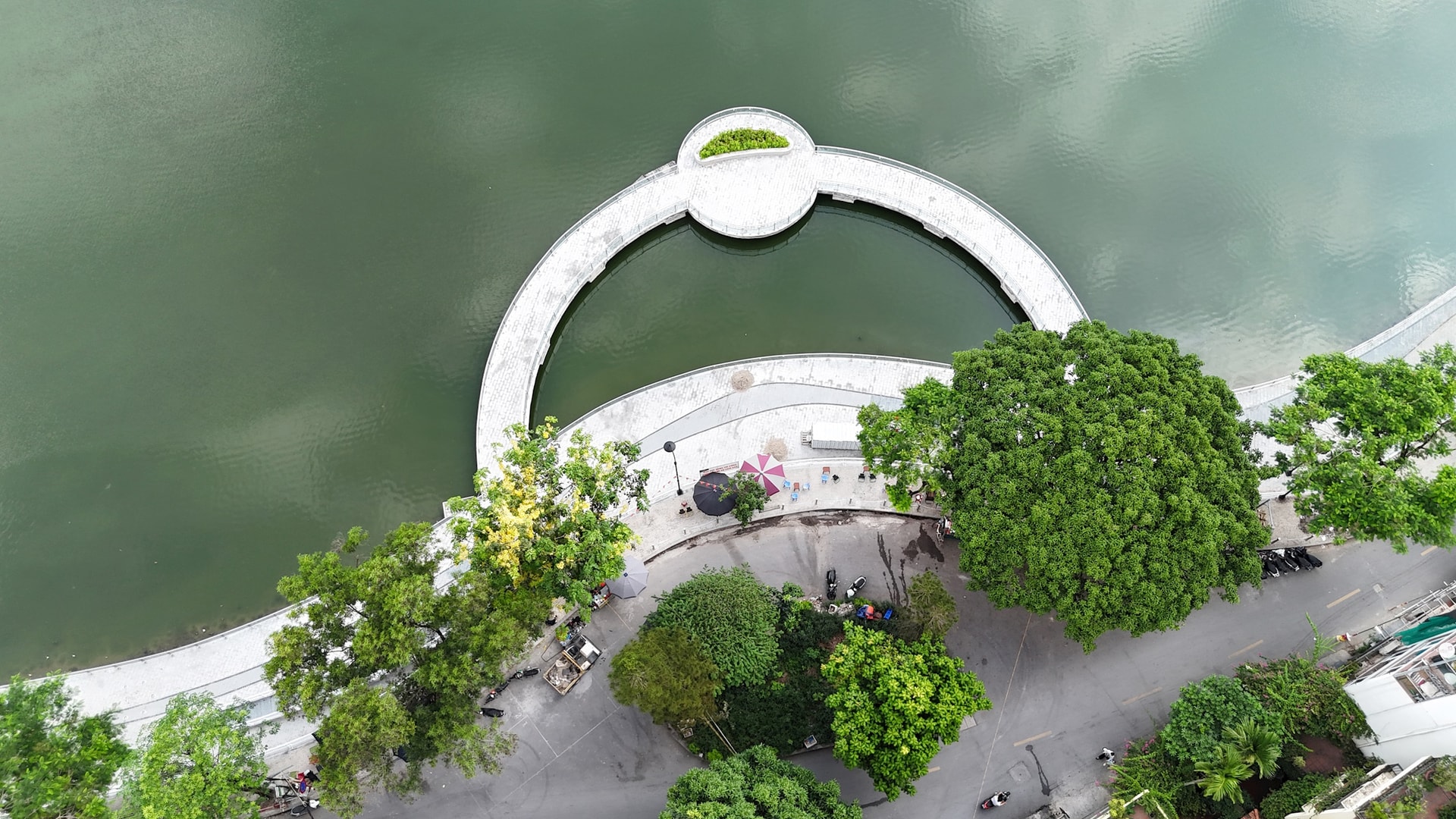 Hà Nội tăng tốc “làm sạch” không khí: Quyết liệt từ gốc để chạm mốc 2030