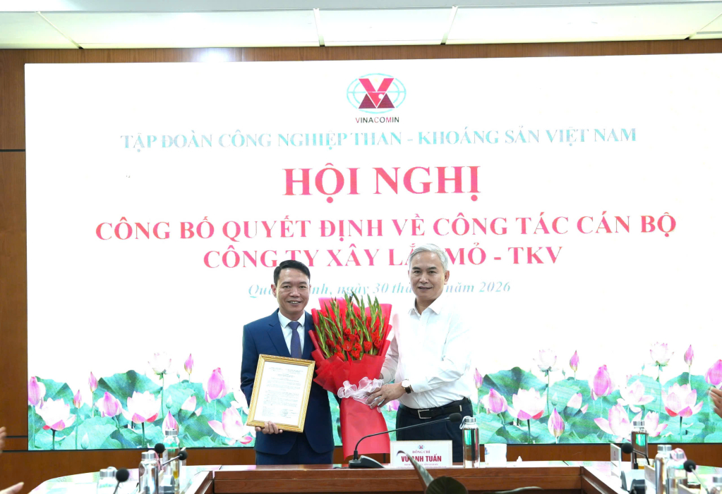 TKV: Công bố các quyết định về công tác cán bộ