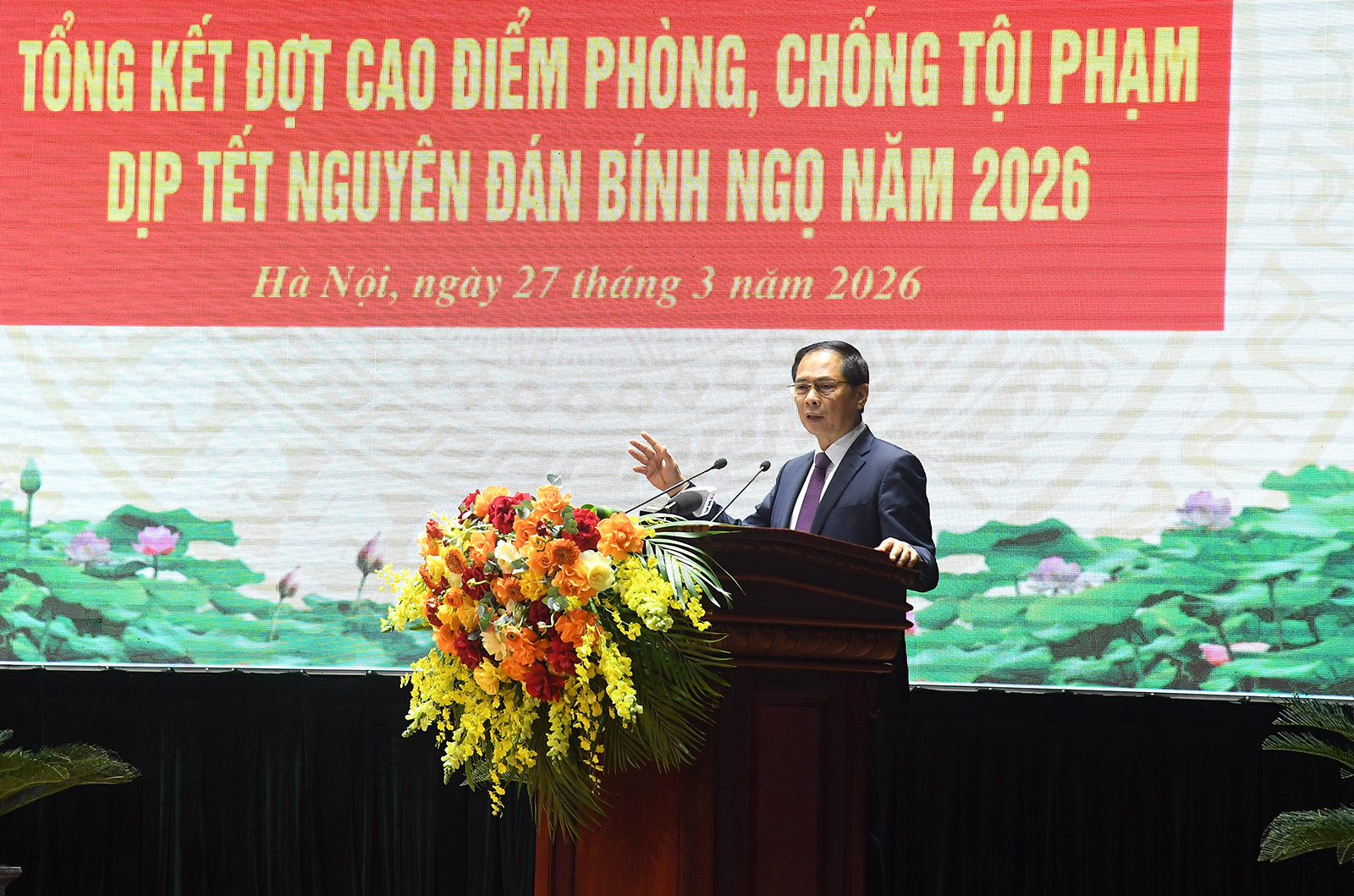 Ph&oacute; Thủ tướng B&ugrave;i Thanh Sơn