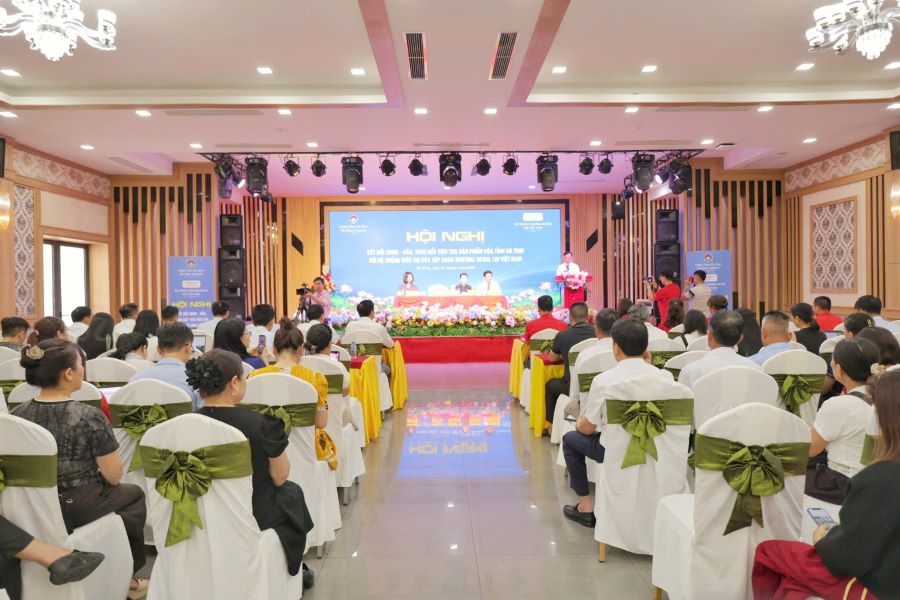 To&agrave;n cảnh hội nghị