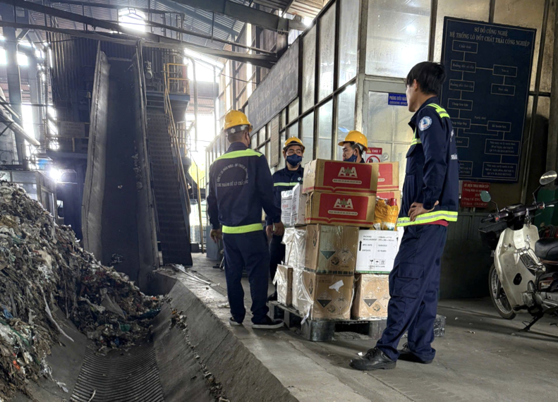 Tiêu hủy hơn 6.000 sản phẩm thuốc bảo vệ thực vật nhập lậu