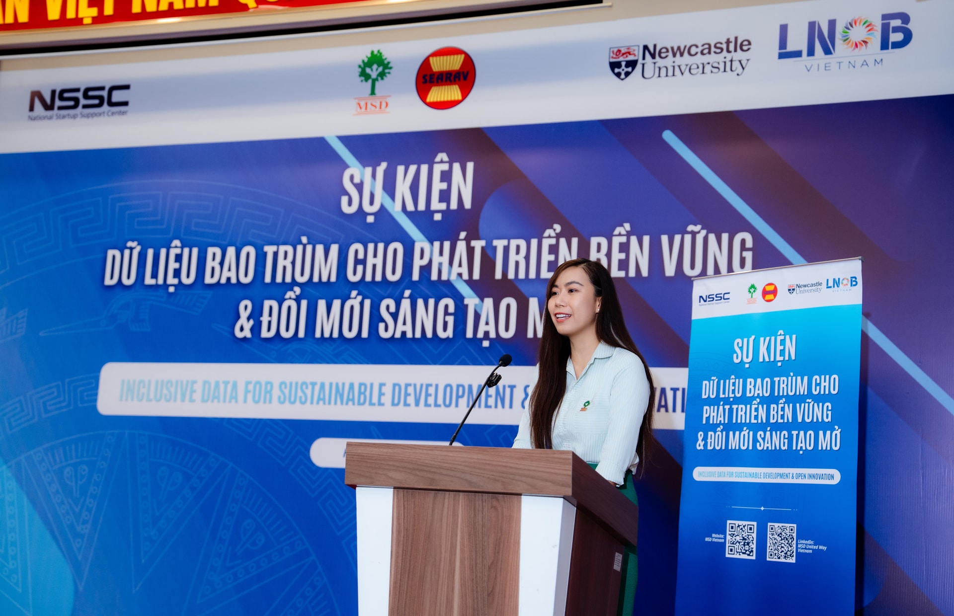 B&agrave; Nguyễn Phương Linh, Viện trưởng Viện MSD ph&aacute;t biểu khai mạc v&agrave; đề dẫn