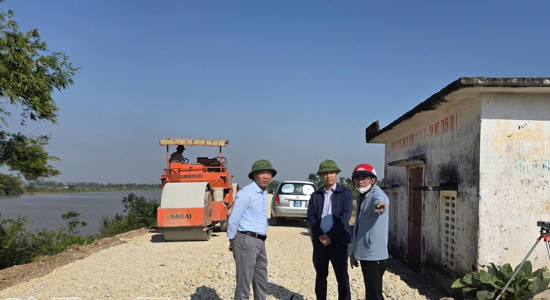 Hưng Yên: Đẩy nhanh tiến độ thi công các công trình đê điều, thủy lợi trước mùa mưa bão