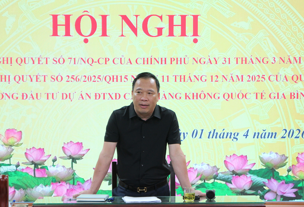 Đồng ch&iacute; Nguyễn C&ocirc;ng K&yacute; ph&aacute;t biểu tại hội nghị.