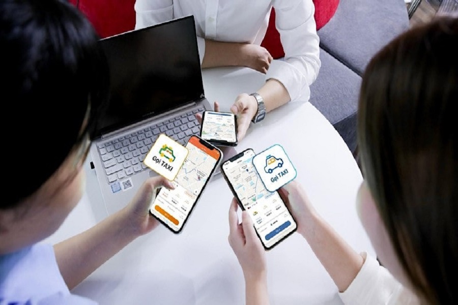 Tăng trưởng giao dịch trên nhiều kênh số. Tăng trưởng giao dịch trên nhiều kênh số.