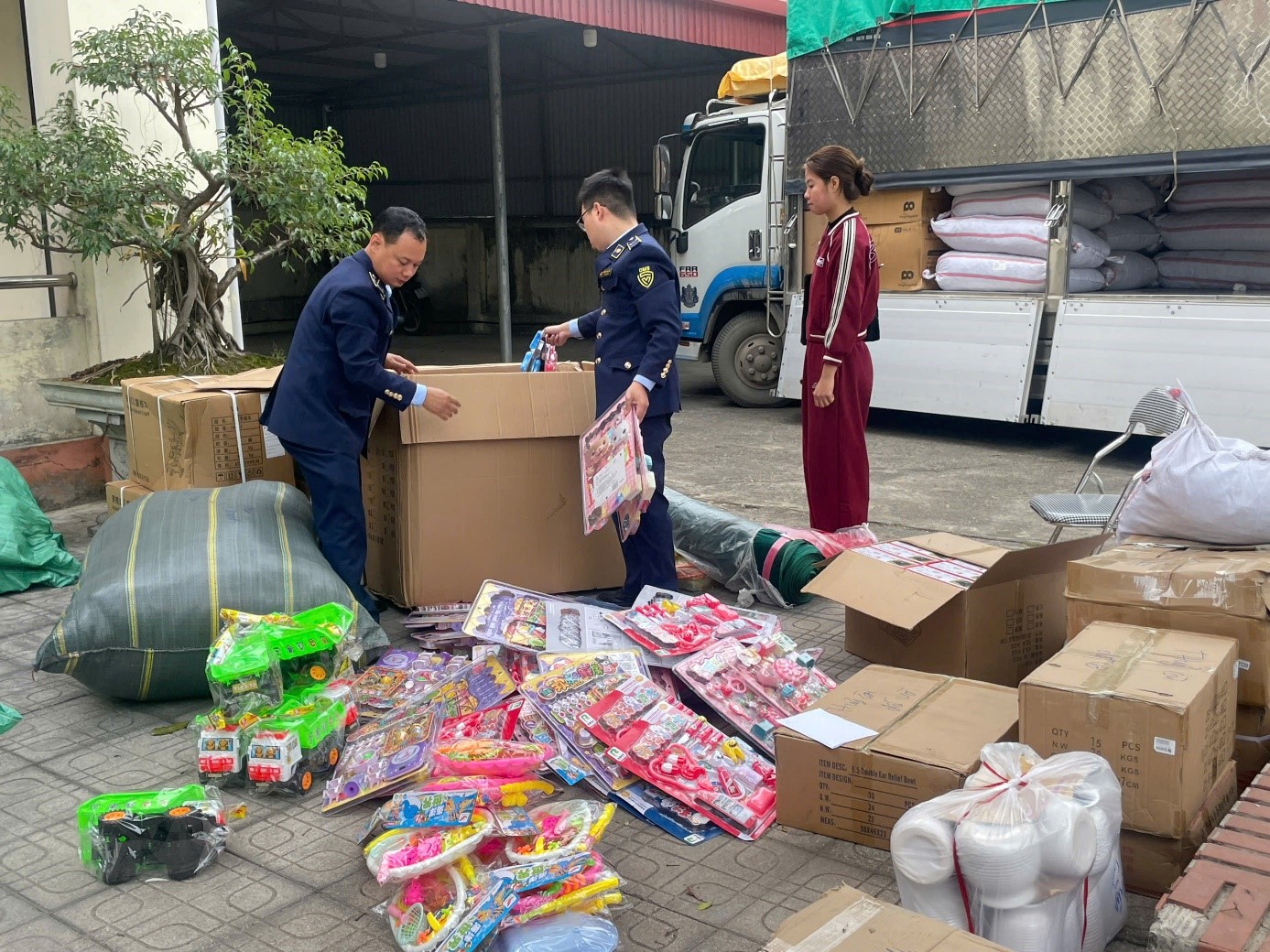 Thái Nguyên thu nộp ngân sách hơn 4,5 tỷ đồng từ xử lý vi phạm thị trường