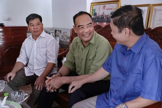 Dự kiến tăng phụ cấp cho Bí thư chi bộ từ ngày 1/7 theo mức lương cơ sở mới