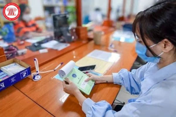 Sinh viên đi làm thêm có phải đóng bảo hiểm y tế lần hai?