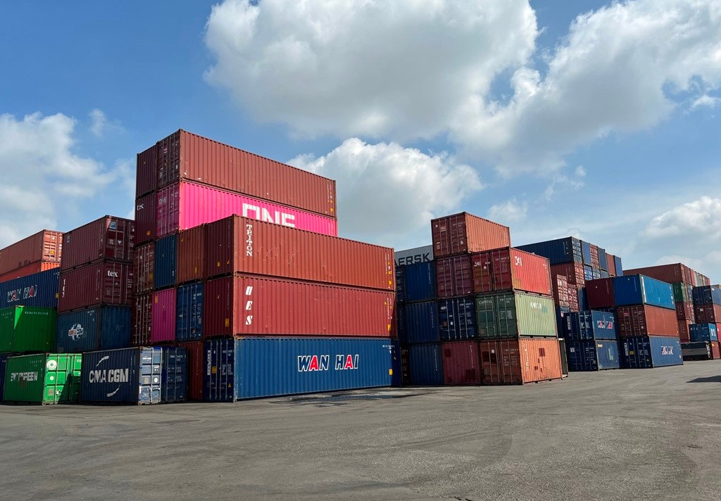 Nợ thuế, Công ty TNHH Logitex Hưng Yên bị cưỡng chế dừng làm thủ tục hải quan