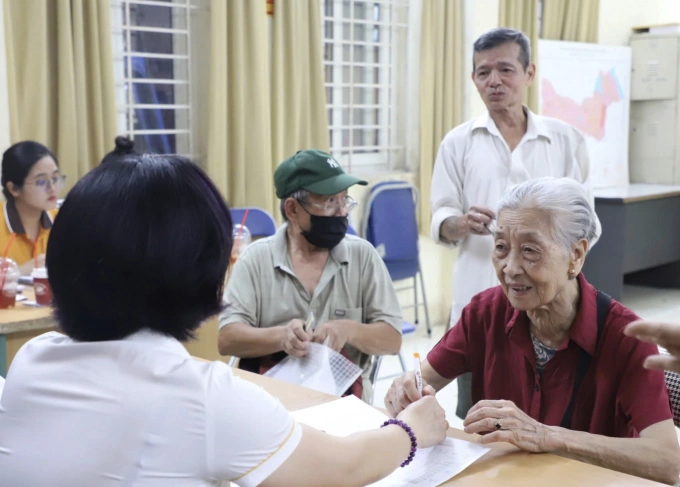 Tăng “điểm tựa” an sinh, giúp người cao tuổi sống chủ động hơn trong cuộc sống