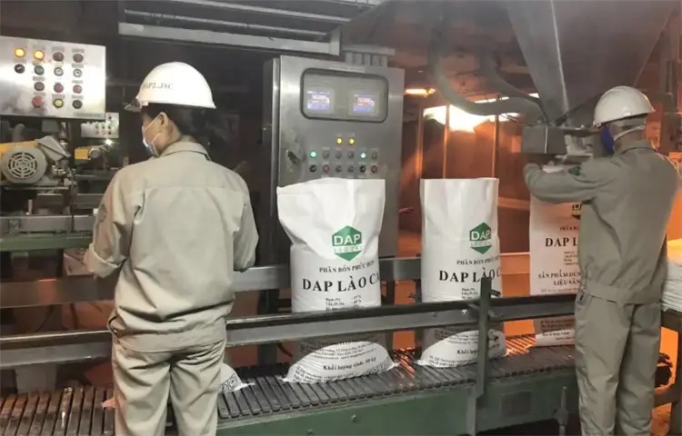 C&aacute;c đơn vị được y&ecirc;u cầu b&aacute;m s&aacute;t diễn biến thị trường, điều h&agrave;nh sản xuất kinh doanh linh hoạt hơn