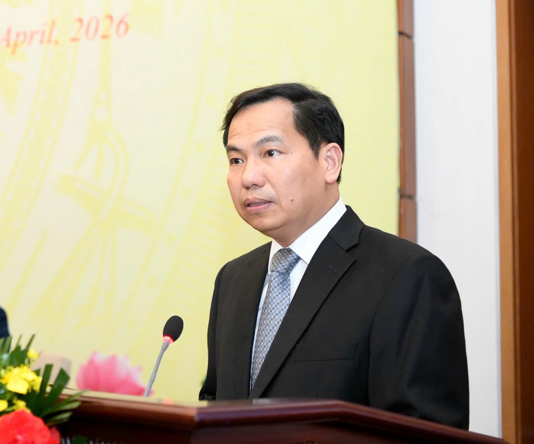 Tổng Thư k&yacute; Quốc hội, Chủ nhiệm Văn ph&ograve;ng Quốc hội L&ecirc; Quang Mạnh ph&aacute;t biểu tại họp b&aacute;o - Ảnh: VGP/Nguyễn Ho&agrave;ng