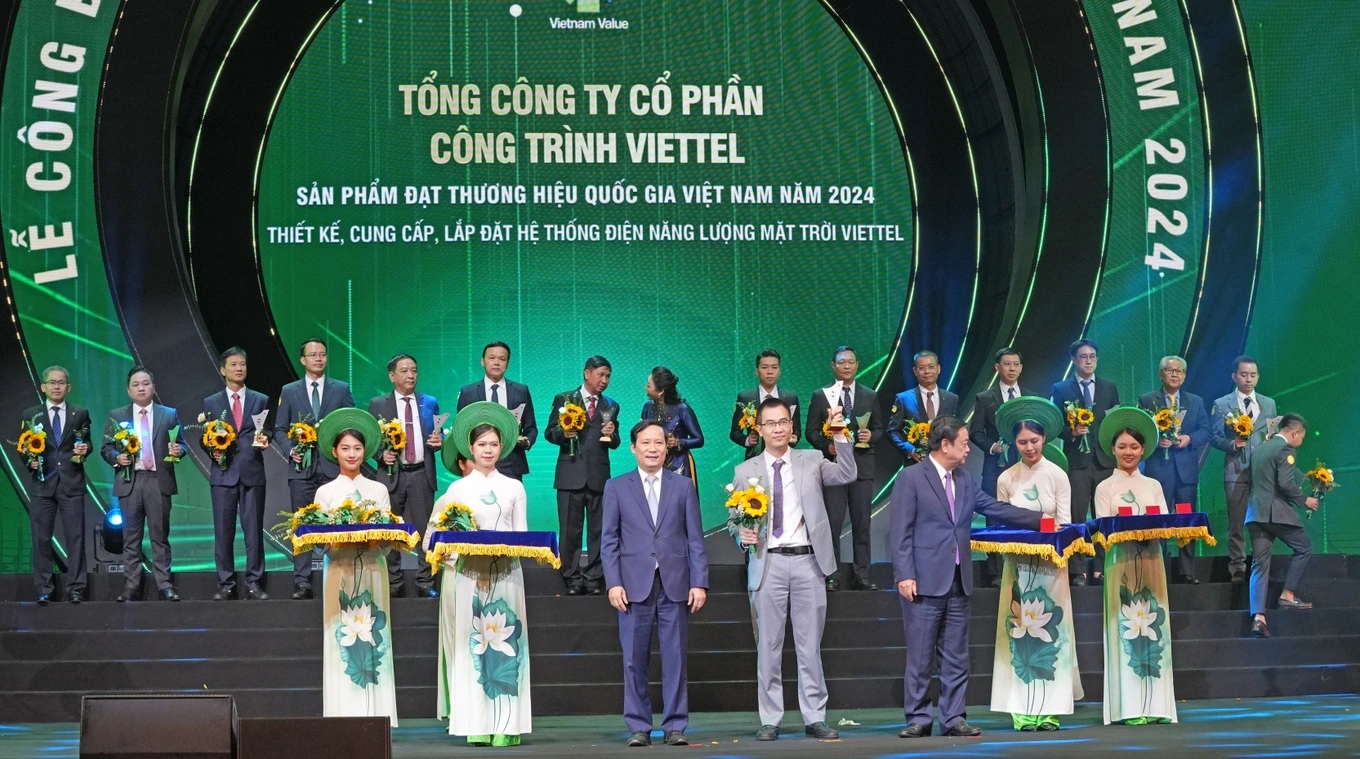 Giải pháp năng lượng mặt trời đưa Viettel Construction trở thành Thương hiệu quốc gia. Giải pháp năng lượng mặt trời đưa Viettel Construction trở thành Thương hiệu quốc gia.