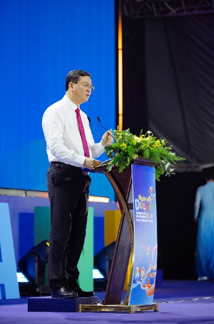 Ông Nguyễn Công Vinh phát biểu tại Lễ khai mạc Ngày hội. Ông Nguyễn Công Vinh phát biểu tại Lễ khai mạc Ngày hội.