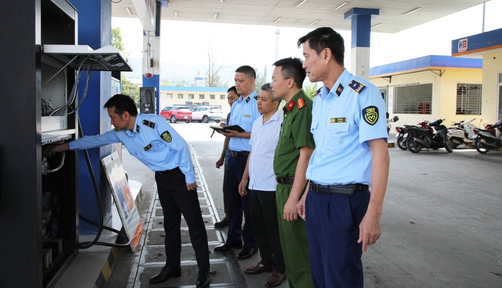 Quảng Ninh: Bảo đảm nguồn cung xăng dầu, ngăn chặn buôn lậu, gian lận thương mại