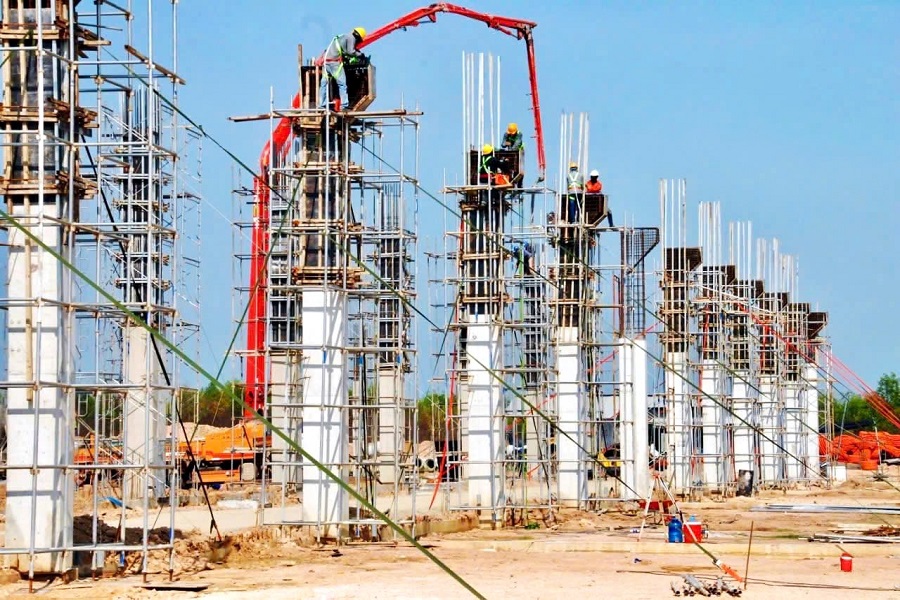 Phát triển hạ tầng tại Khu Công nghiệp Hàm Kiệm II Phát triển hạ tầng tại Khu Công nghiệp Hàm Kiệm II