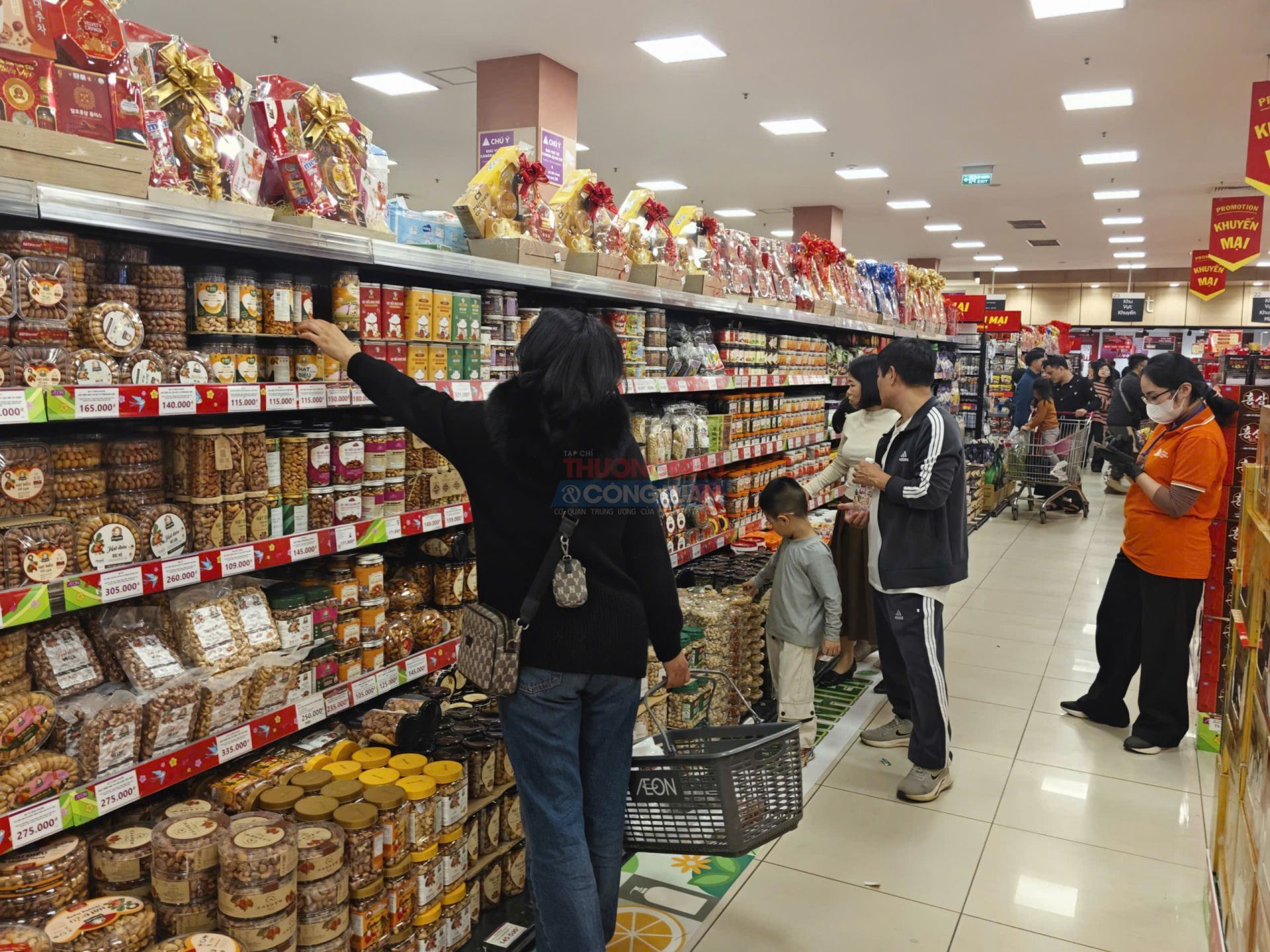 Siết quản lý thị trường, ngăn “té nước theo mưa” khi giá xăng dầu leo thang