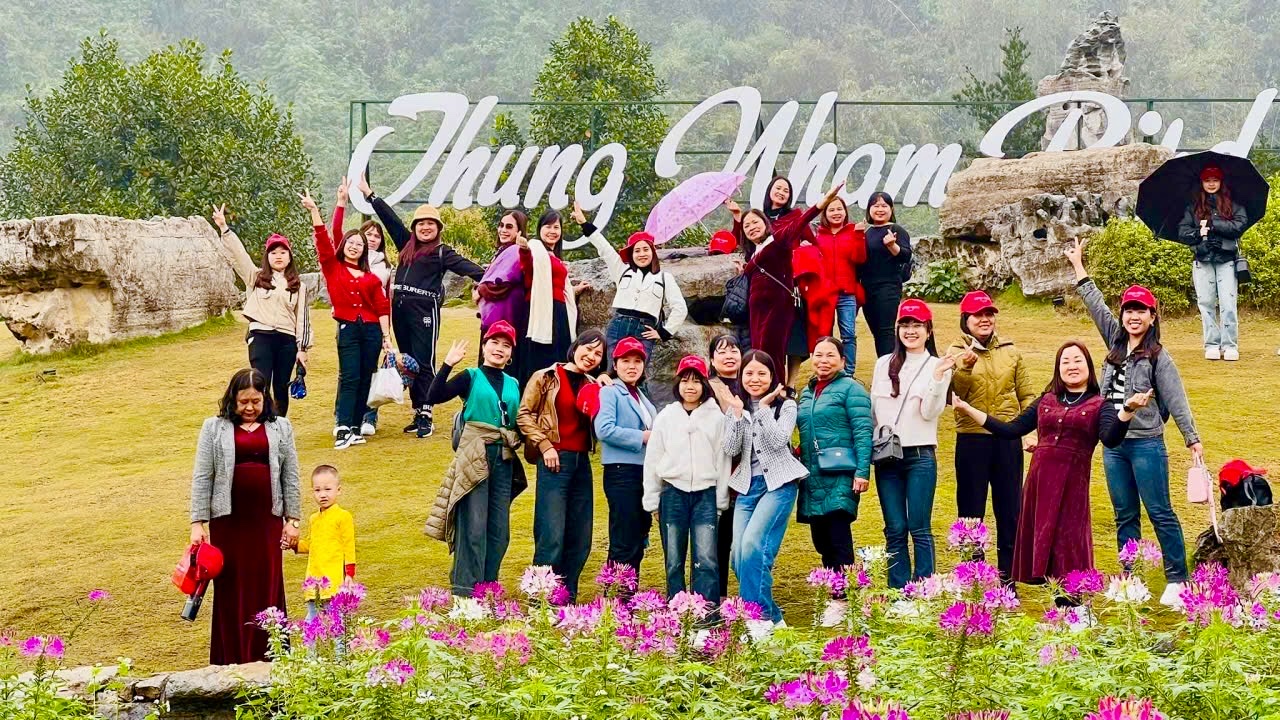 Thung Nham – Bức họa sơn thủy kỳ ảo níu chân du khách giữa lòng Ninh Bình